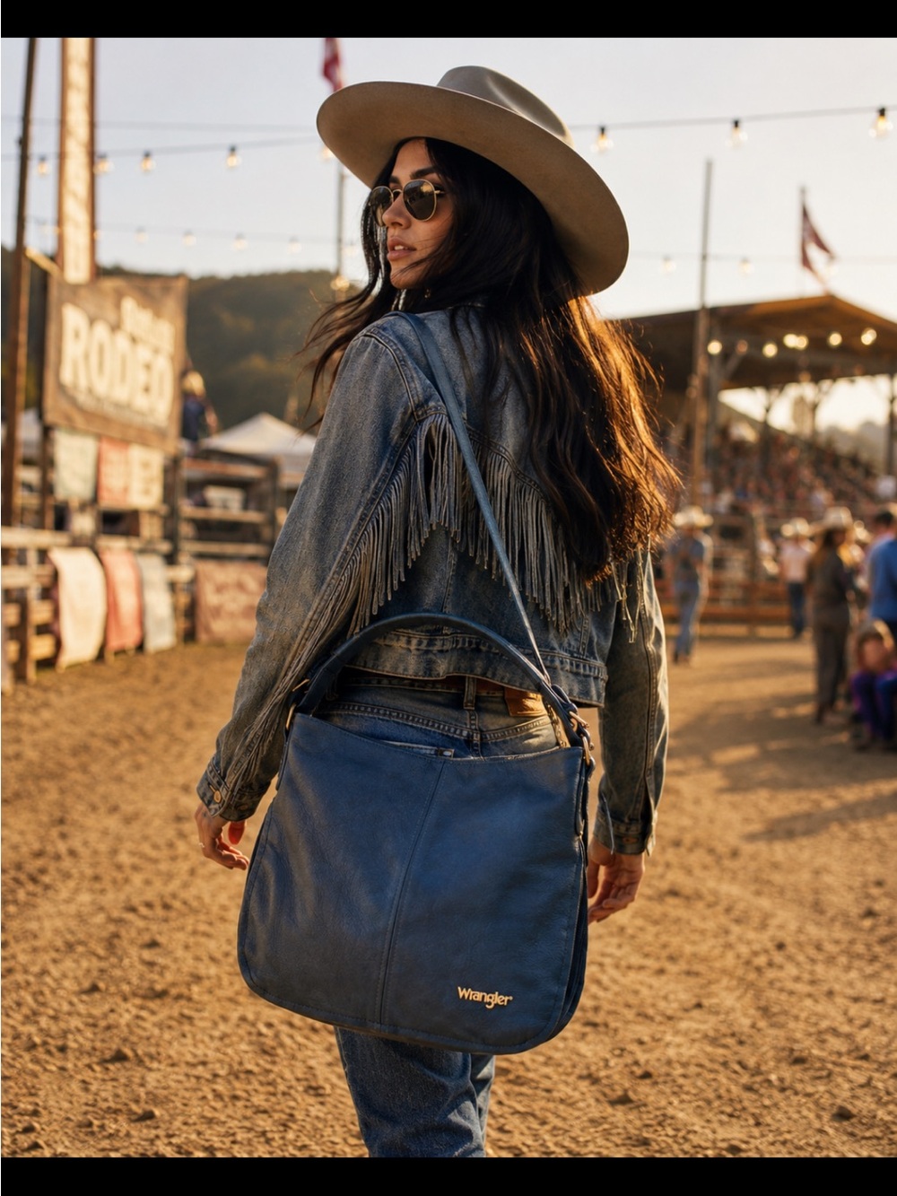 WRANGLER, the blue leather crossbody bag!!